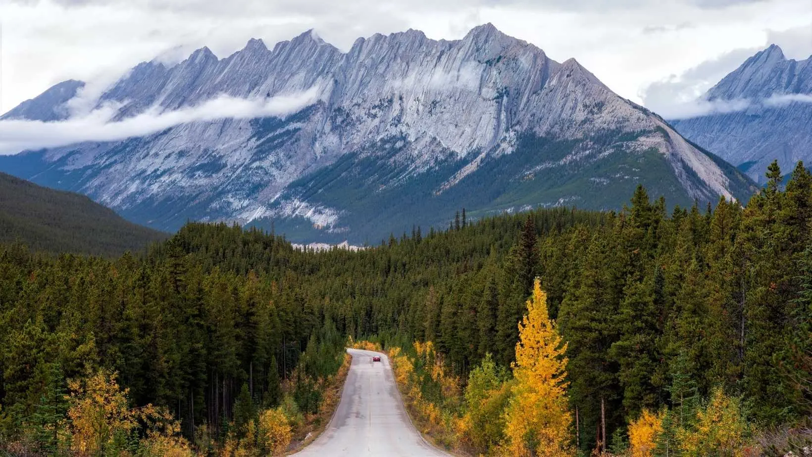 12 x Places to Visit in Canada